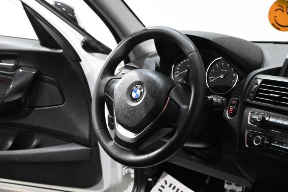 BMW 1 серии, 1.6 л, АТ, 2012 фото 9