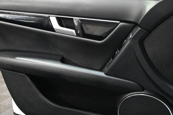 Mercedes-Benz C-Класс, 1.6 л, АТ, 2012 фото 1