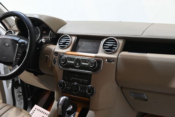 Land Rover Discovery, 2.7 л, АТ, 2011 фото 10