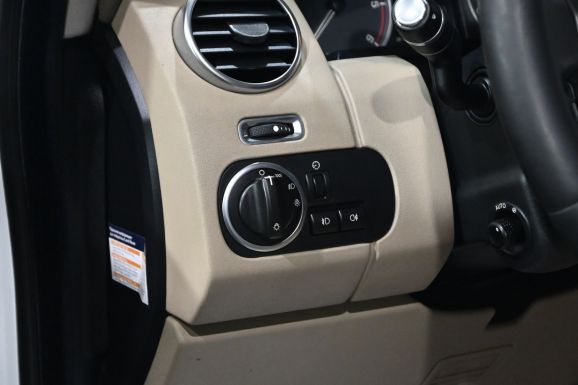 Land Rover Discovery, 2.7 л, АТ, 2011 фото 13