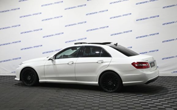 Mercedes-Benz E-Класс, 3.5 л, АТ, 2011 фото 6