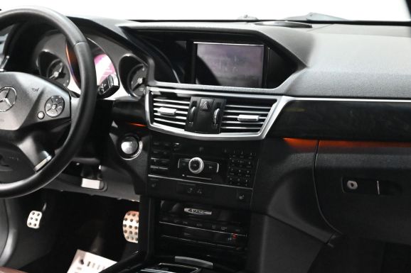 Mercedes-Benz E-Класс, 3.5 л, АТ, 2011 фото 11