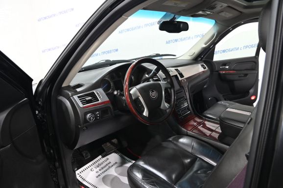Cadillac Escalade, 6.2 л, АТ, 2010 фото 7