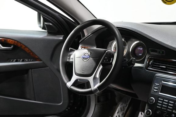 Volvo XC70, 2.4 л, АТ, 2010 фото 9