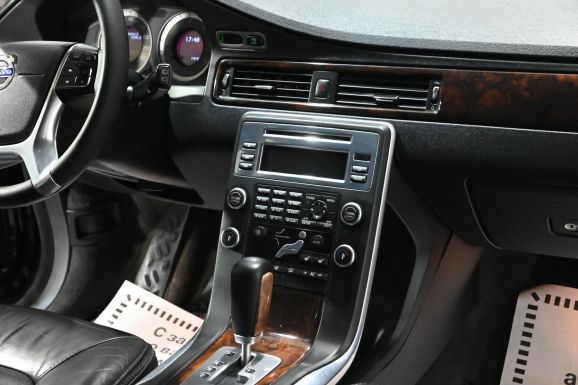Volvo XC70, 2.4 л, АТ, 2010 фото 10