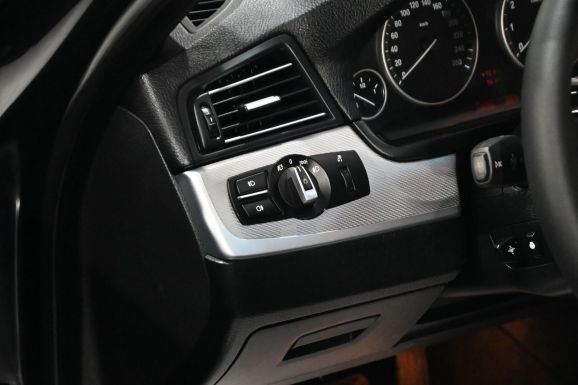 BMW 5 серии, 3.0 л, АТ, 2011 фото 10