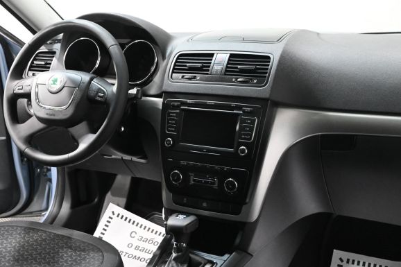 Skoda Yeti, 1.8 л, Робот, 2012 фото 10