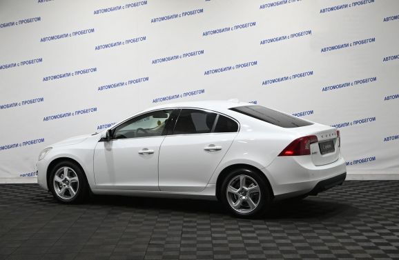 Volvo S60, 1.6 л, Робот, 2011 фото 4