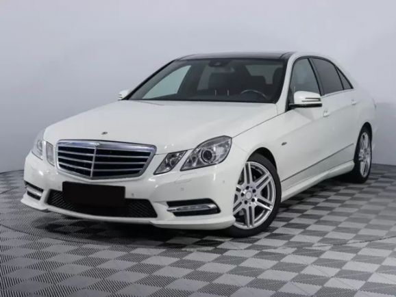 Mercedes-Benz E-Класс, 1.8 л, АТ, 2013 фото 3