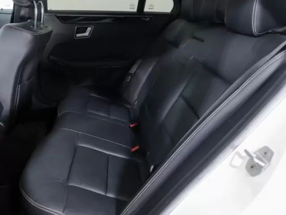 Mercedes-Benz E-Класс, 1.8 л, АТ, 2013 фото 1