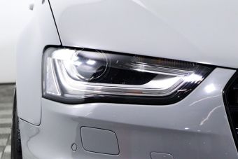Audi A4, 2.0 л, CVT, 2013 фото 1