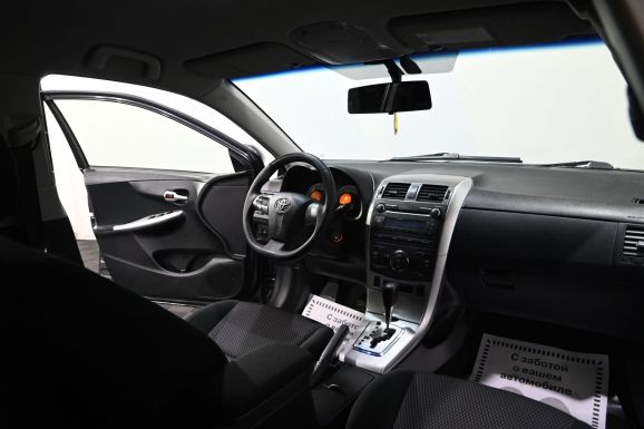 Toyota Corolla, 1.6 л, АТ, 2011 фото 7