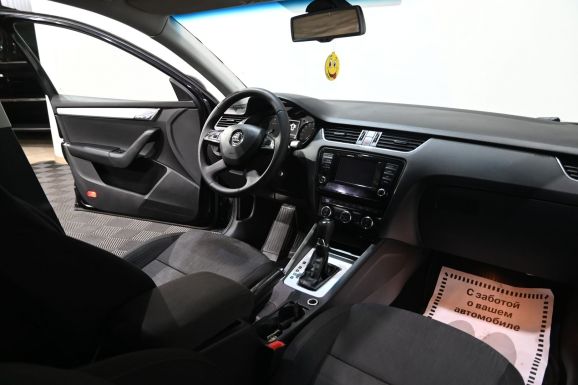 Skoda Octavia, 1.4 л, Робот, 2013 фото 7