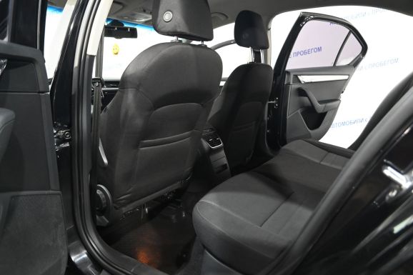 Skoda Octavia, 1.4 л, Робот, 2013 фото 8