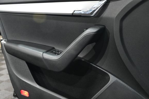 Skoda Octavia, 1.4 л, Робот, 2013 фото 9