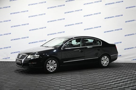 Volkswagen Passat, 1.8 л, Робот, 2010 фото 3