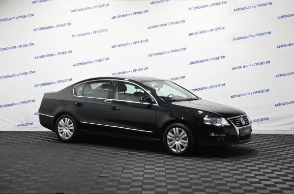 Volkswagen Passat, 1.8 л, Робот, 2010 фото 5