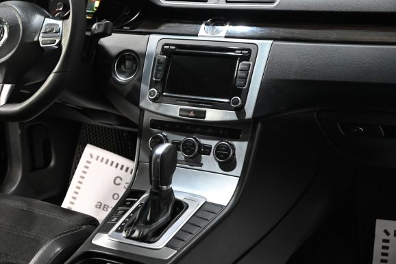 Volkswagen Passat CC, 1.8 л, Робот, 2014 фото 2
