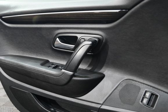 Volkswagen Passat CC, 1.8 л, Робот, 2012 фото 9