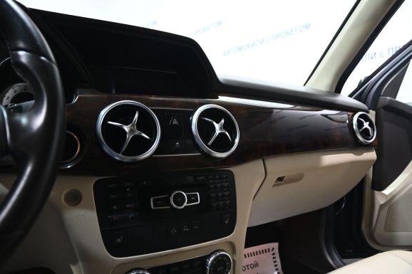 Mercedes-Benz GLK-Класс, 3.5 л, АТ, 2012 фото 11