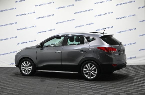 Hyundai ix35, 2.0 л, АТ, 2012 фото 6