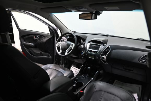 Hyundai ix35, 2.0 л, АТ, 2012 фото 7