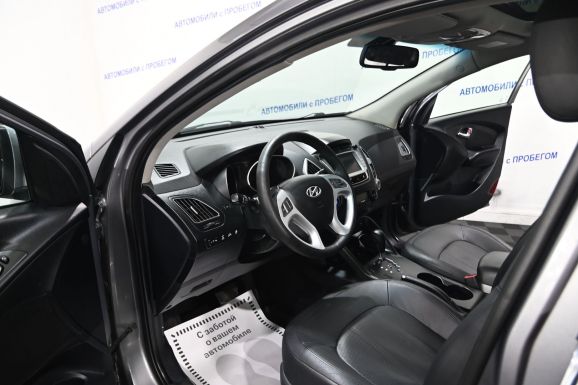 Hyundai ix35, 2.0 л, АТ, 2012 фото 9