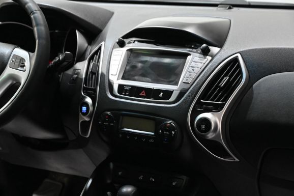 Hyundai ix35, 2.0 л, АТ, 2012 фото 11