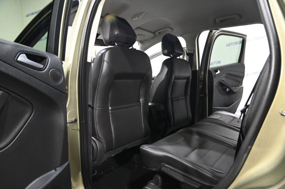 Ford Kuga, 2.0 л, Робот, 2013 фото 8