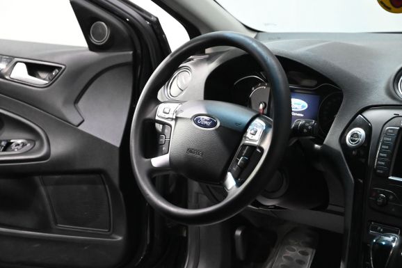 Ford Mondeo, 2.0 л, Робот, 2013 фото 10