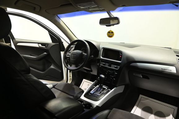 Audi Q5, 2.0 л, Робот, 2010 фото 7