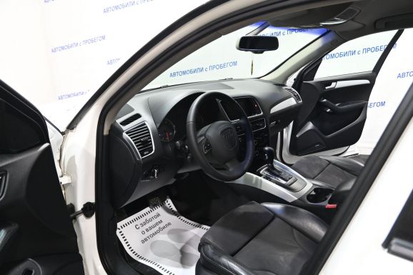 Audi Q5, 2.0 л, Робот, 2010 фото 9