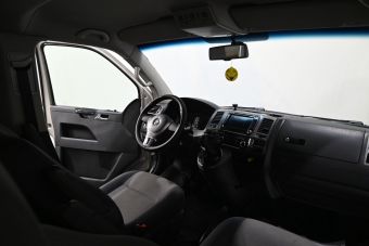 Volkswagen Caravelle, 2.0 л, МКПП, 2013 фото 7
