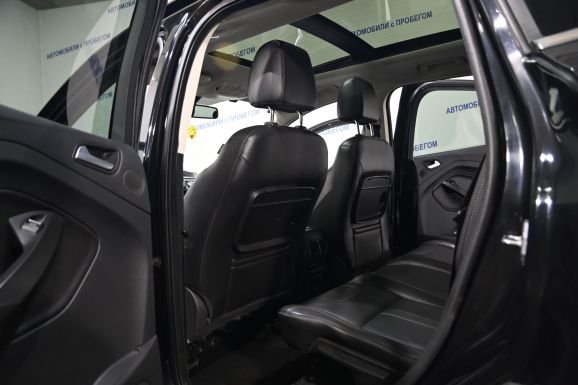 Ford Kuga, 2.0 л, Робот, 2014 фото 1