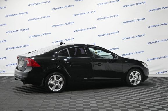Volvo S60, 2.5 л, АТ, 2011 фото 6