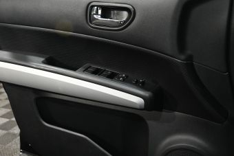Nissan X-Trail, 2.0 л, CVT, 2012 фото 12