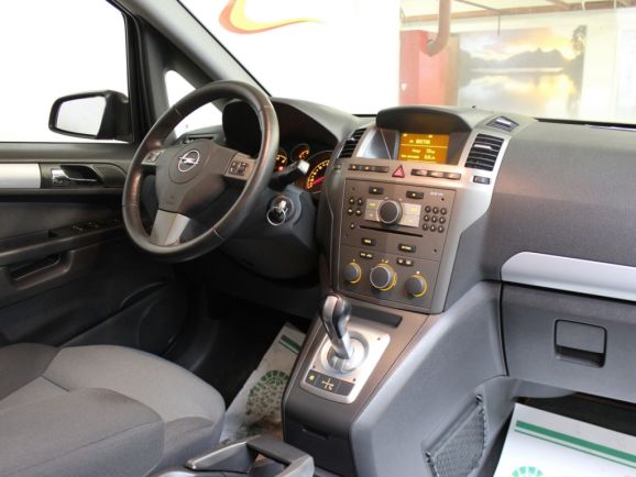 Opel Zafira, 1.8 л, Робот, 2008 фото 1