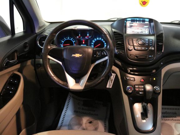Chevrolet Orlando, 1.8 л, АТ, 2011 фото 2