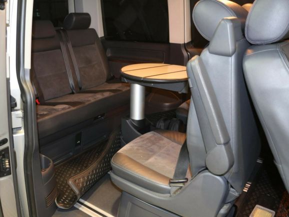 Volkswagen Multivan, 2.0 л, Робот, 2010 фото 9