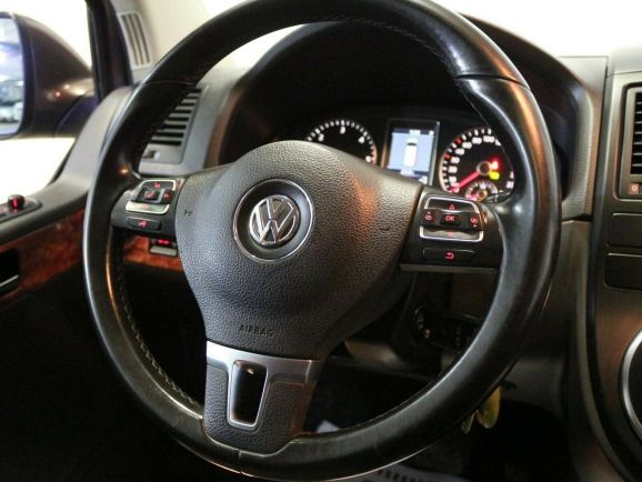 Volkswagen Multivan, 2.0 л, Робот, 2014 фото 10