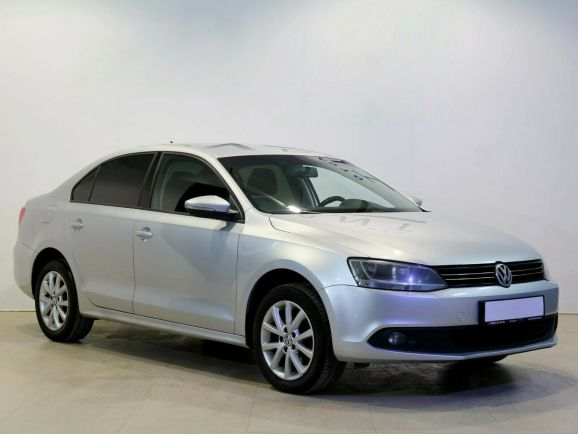 Volkswagen Jetta, 1.6 л, АТ, 2013 фото 4