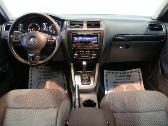 Volkswagen Jetta, 1.6 л, АТ, 2013 фото 8