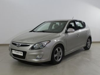 Hyundai i30, 1.6 л, МКПП, 2010 фото 3