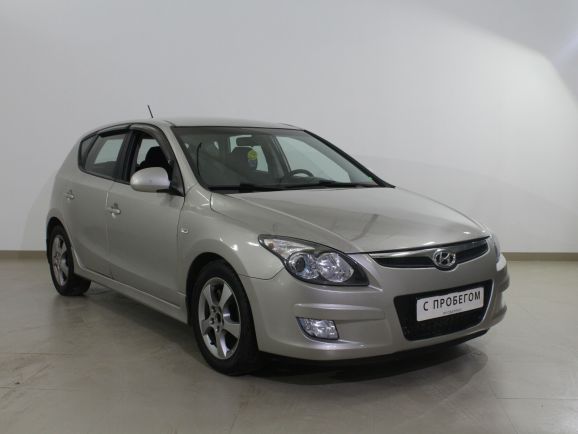 Hyundai i30, 1.6 л, МТ, 2010 фото 4