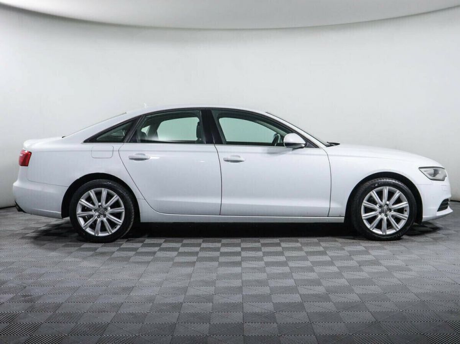 Audi A6, 2.0 л, Вариатор, 2012 фото 10