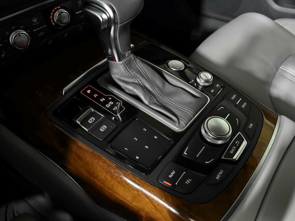 Audi A6, 3.0 л, Робот, 2011 фото 17