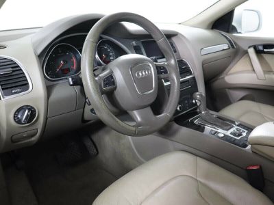 Audi Q7, 3.0 л, АКПП, 2010 фото 11