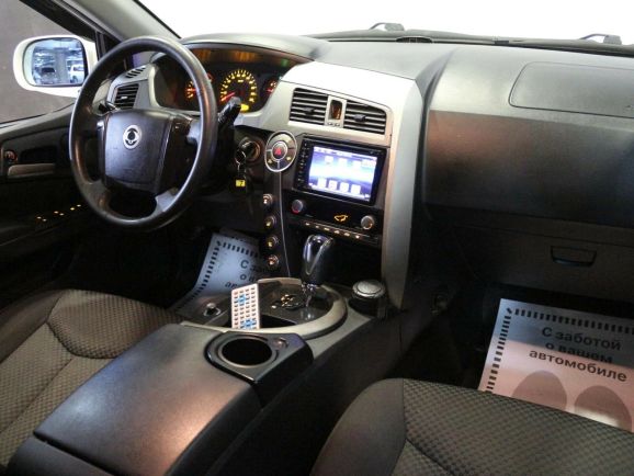 SsangYong Kyron, 2.3 л, АТ, 2014 фото 7