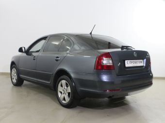 Skoda Octavia, 1.8 л, РКПП, 2011 фото 6