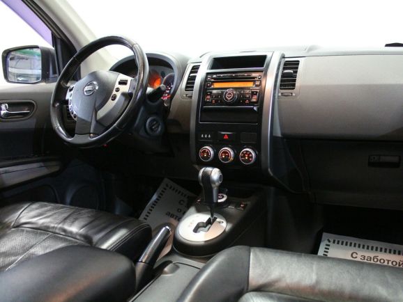 Nissan X-Trail, 2.5 л, Вариатор, 2010 фото 2